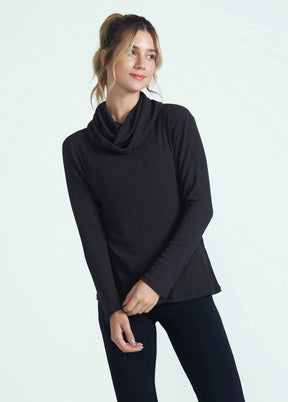 Camiseta Feminina Manga Longa Gola