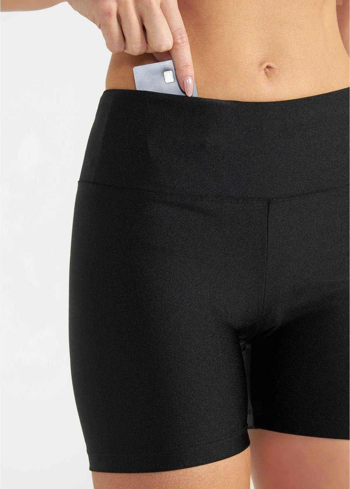 Bermuda Feminina Slim Brilho